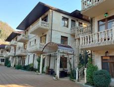 В отель СВК на летний сезон требуется горничная 