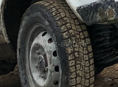 Шины пирелли на ниву 185/70 r16 две хорошие остальные так себе на дисках 