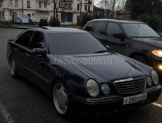 Mercedes-Benz E-Класс