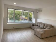 Диван почти новый 