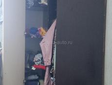 Шкаф угловой