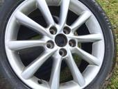 17 колёса 225 / 50 Хорошие.