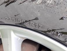 17 колёса 225 / 50 Хорошие.