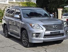 Lexus LX