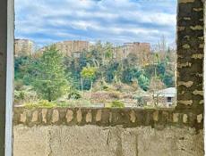 3 - К. КВАРТИРА В СУХУМЕ, МАССИВ ГУМИСТА 