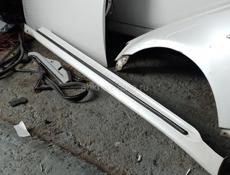 Левая дверь с порогом 