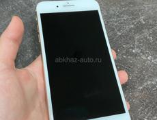 Айфон 8+ в хорошем состоянии.