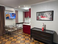 Студия возле рынка