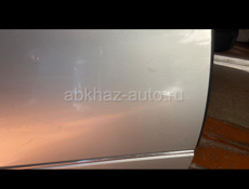 Задняя правая дверь тойота цельсиор