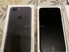 Айфон 7 Плюс  32. Гб в отличном состоянии в своей коробке с зарядкой и чехлом 