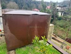 Продается пищевой бак