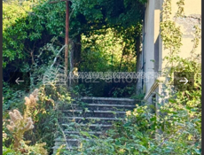 Ветхое строение 