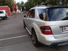 Mercedes-Benz ML