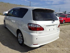 Toyota Ipsum