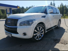 Infiniti QX56