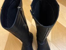 Сапоги кожаные 35 размер 