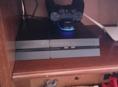 Продаю Sony PS4