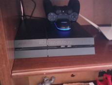 Продаю Sony PS4