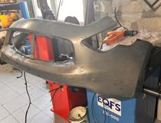 Бампер машину 