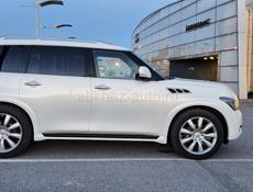 Infiniti QX56