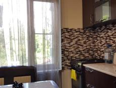 Сдается на длительный срок 2-комнатная квартира в Сухуме( Синоп)с ремонтом у моря. Шум прибоя в подарок) 