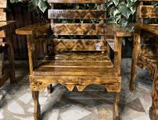 Кресла из дерева 