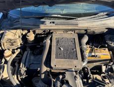 Мицубиси Аиртрек 2.0 turbo 