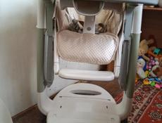 Стульчик для кормления в хорошем состоянии