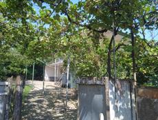 Продам или обменяю дом на квартиру в г. Гудаута