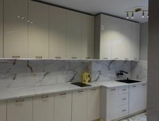 Роскошная 4-к квартира на длительный срок 