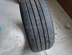 В хорошем состоянии 225/40 р18 2 шины! Цена указана за две 