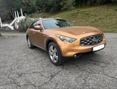 Infiniti FX