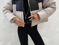 Куртки женские зимние новые  за 2000 отдам  