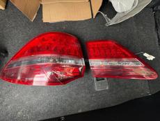 задние стопы, крыло, туманка, колодки Toyota crown royal, тойота краун рояль