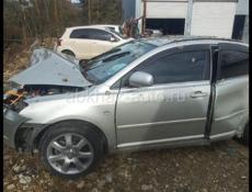 Toyota Avensis Verso