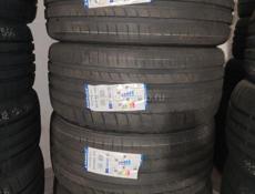 265/35 R22 Triangle 