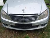 Запчасти на мерседес 204  2.2 дизель 