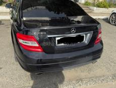 Mercedes-Benz C-Класс