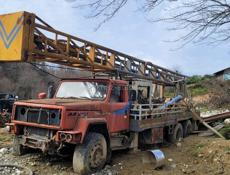 Обменяю буровую установку на машину 