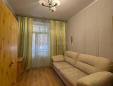 Сдается 2 комнатная квартира в центре города. олько на длительный срок,с животными строго запрещено  цена за месяц 27000 тысяч 