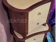 Тумбочки прикроватные б/у