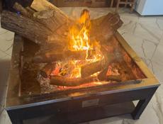 Ищу администратора и горничную в гостевой дом,в Лдзаа!остальное обговорим по тфакту! 