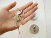 В г.Очамчира в районе порта продается 3-х ком.кв 