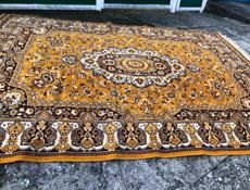 Продам матрасы 1/6-2 и палас 3500