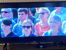 Телевизор Витязь  32 дюйма со Смарт Тв пользовались в отличном состоянии 