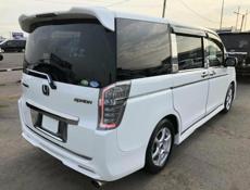 Лобовое стекло на Toyota, Honda, Nissan и тд