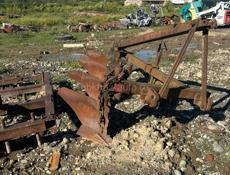 Плуг и борон четырех корпусный 