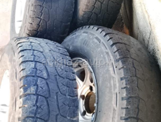 Диски с покрышками. 