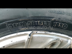 Диски с покрышками. 