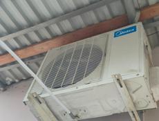 Кондиционер Midea б/у